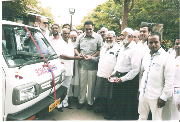 Ayesha Milli Hospital, Mysore  – MP presents Ambulance