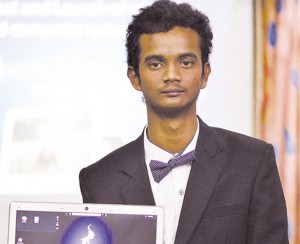 School Student Invents Ultra-Slim Computer System