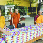 buddhist monks iftar