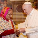 Pope Francis Praises Bangladesh for  Inter-Religious Harmony