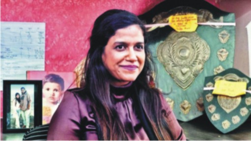 Dr. Afroz becomes  the first Muslim woman  Gastroenterologist  in India